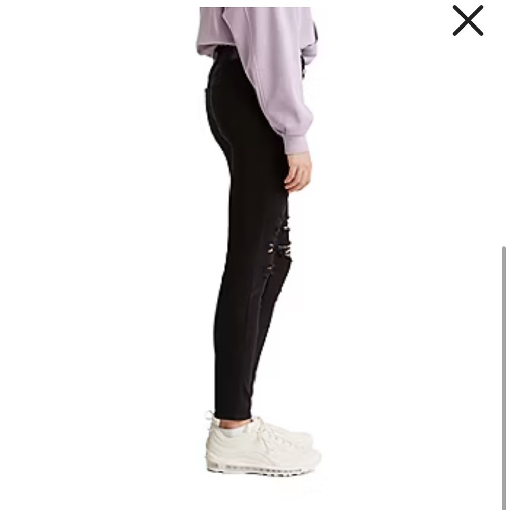 Women’s Levi’s black 711 skinny distressed fit jeans - Picture 2 of 12